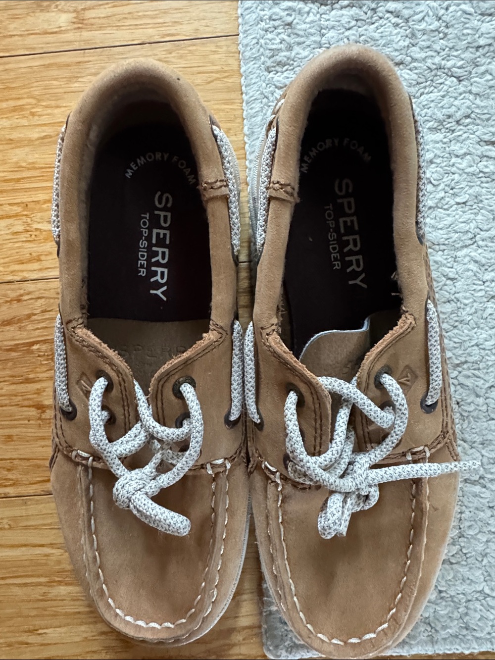 Sperry Men’s Tan Suede Lace-Up Boat Shoes
